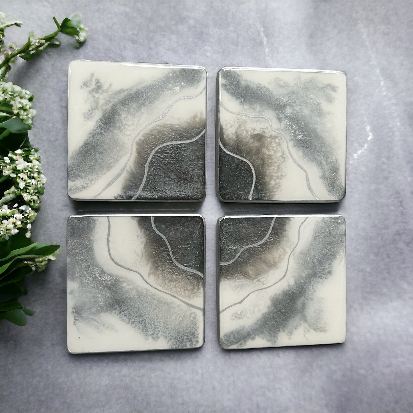 Square Coaster | Silver & White Resin | on wood | Line design