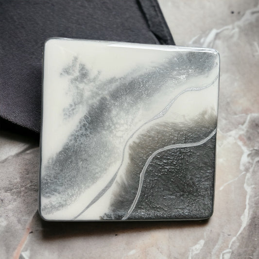 Square Coaster | Silver & White Resin | on wood | Line design