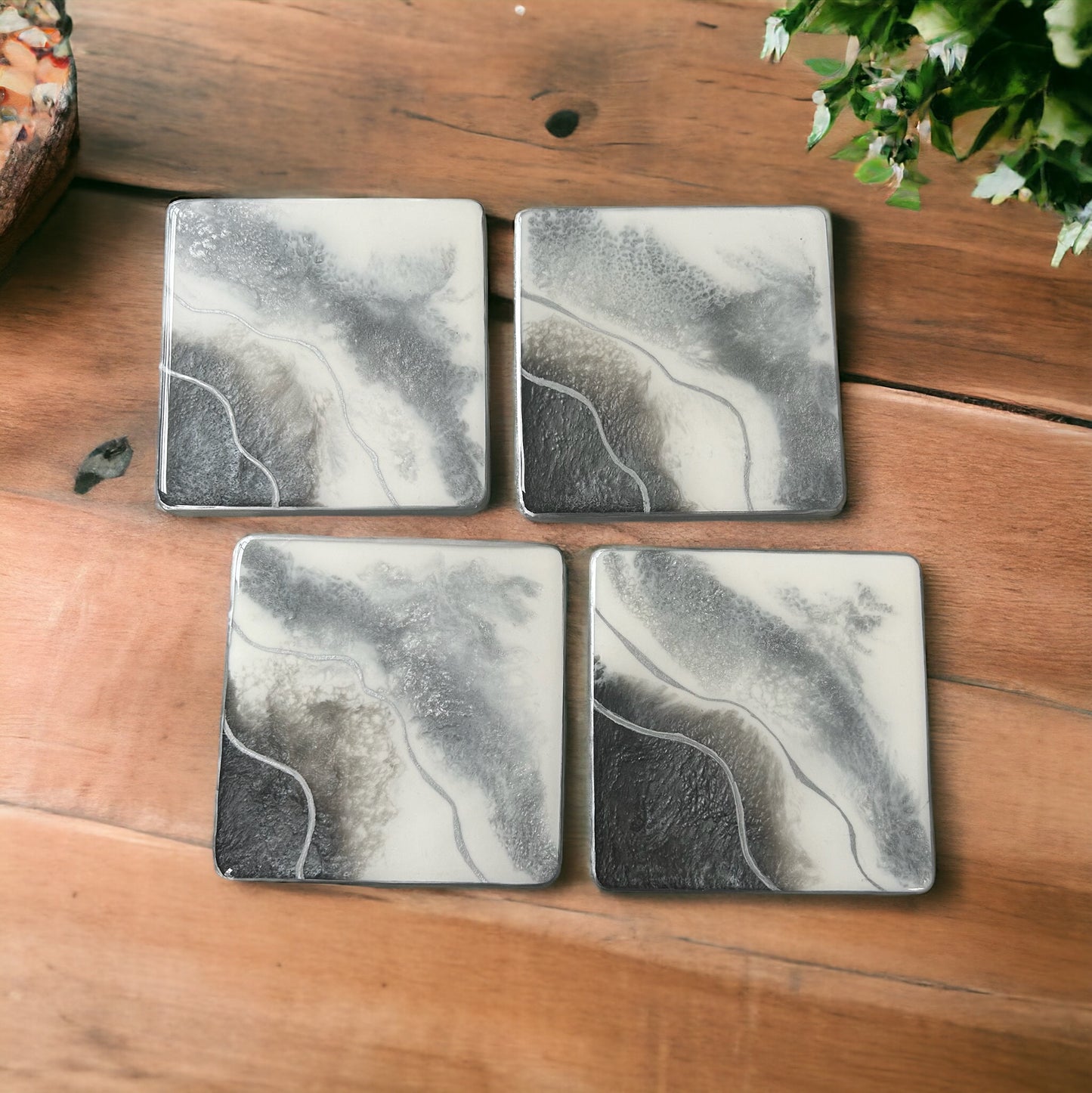 Square Coaster | Silver & White Resin | on wood | Line design