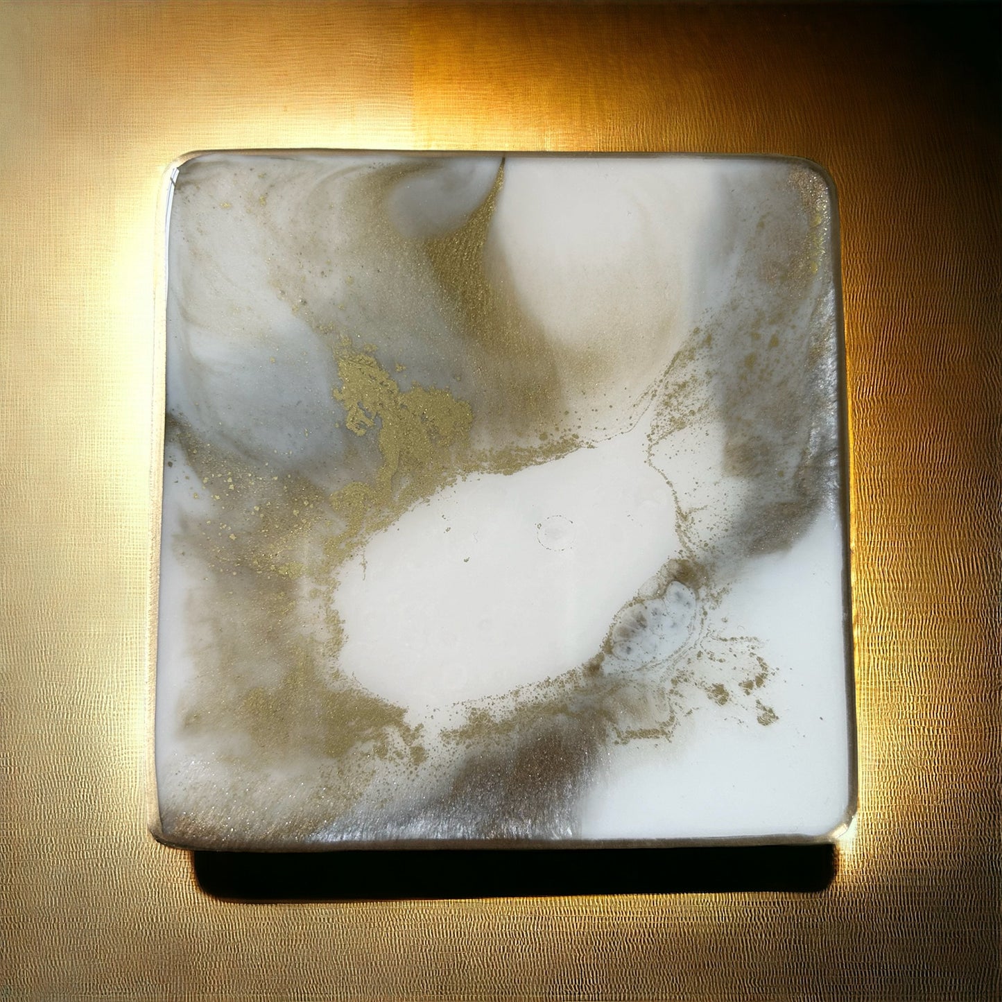 Square Coaster | Gold & White Resin | on wood | Marble design