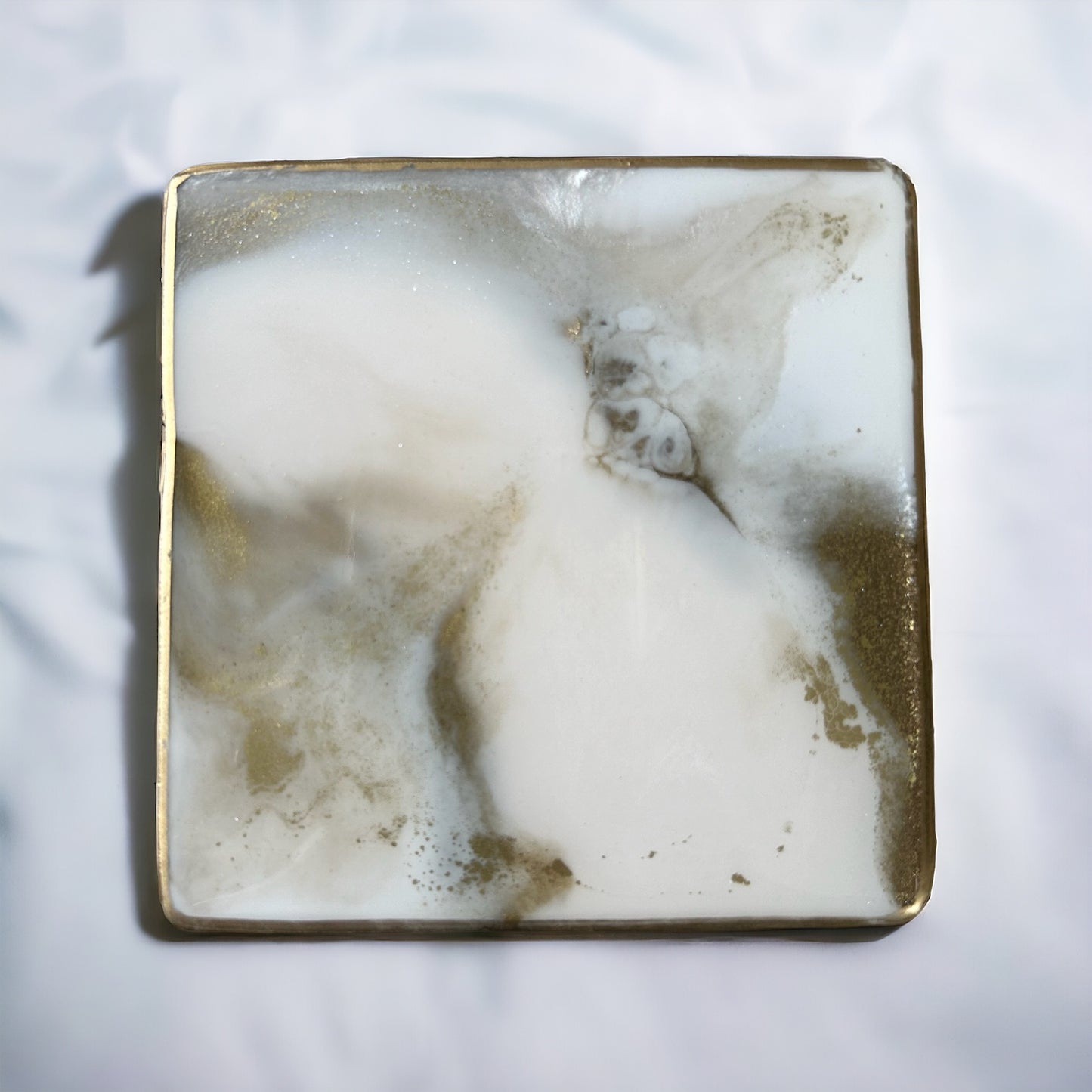 Square Coaster | Gold & White Resin | on wood | Marble design