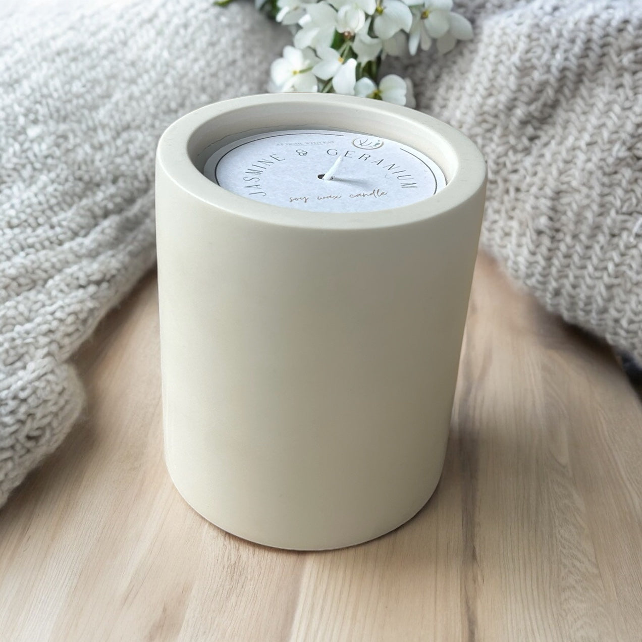 Classic Candle | Jasmine & Geranium | Natural Soy Wax | non-toxic | 250g